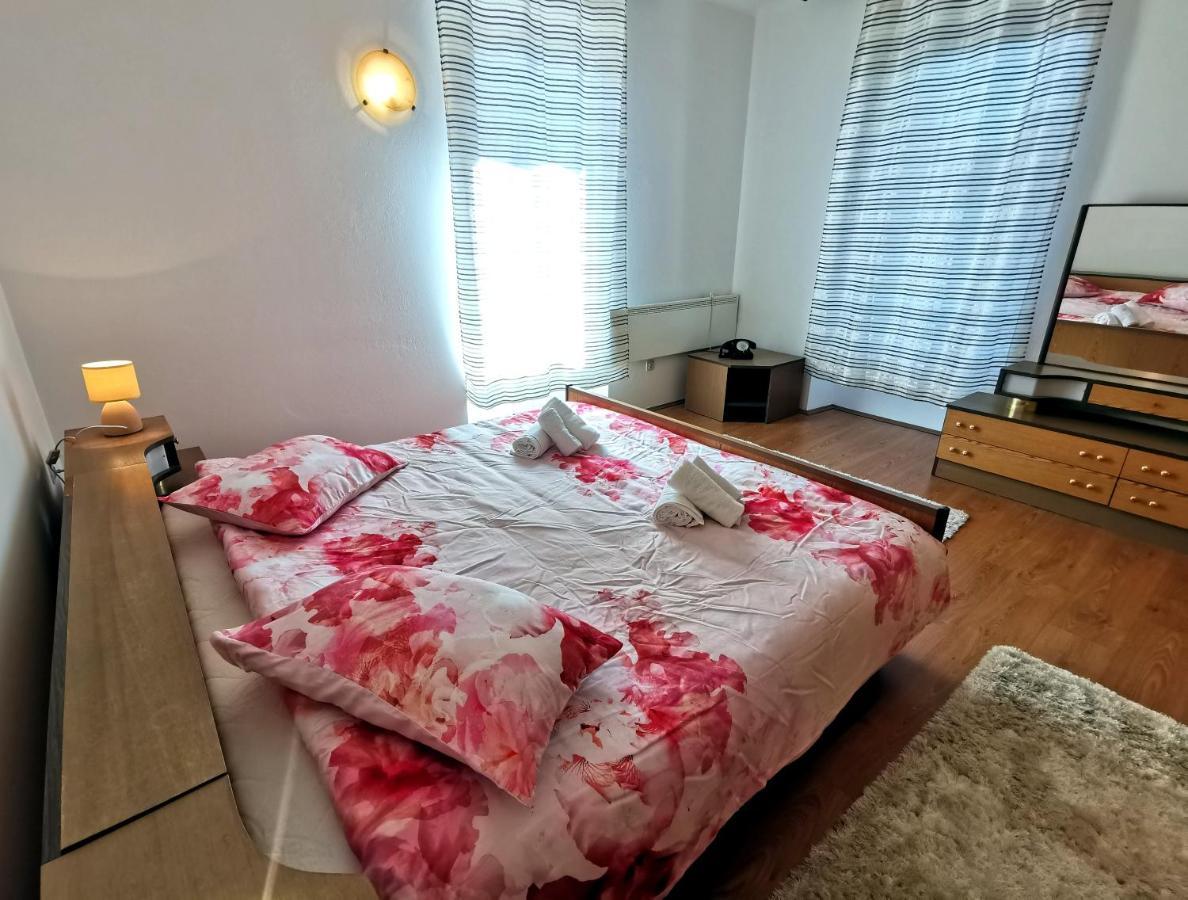 Parun Daire Pula Dış mekan fotoğraf