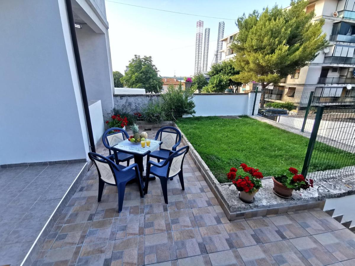 Parun Daire Pula Dış mekan fotoğraf